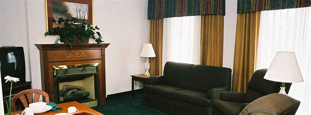 Host Inn An All Suites Hotel Wilkes-Barre Bagian luar foto